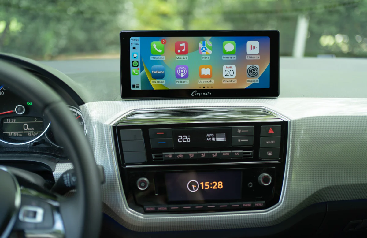 Android Auto and Apple CarPlay Head Unit