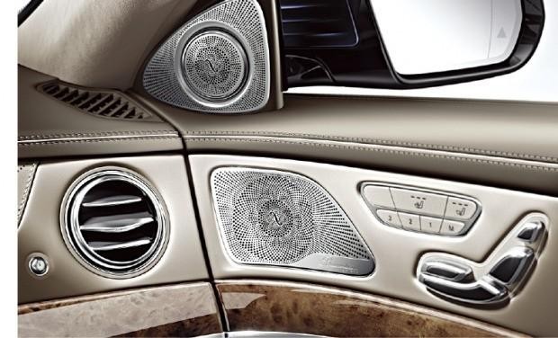 Burmester 3D Surround Sound System, Mercedes Benz S Class