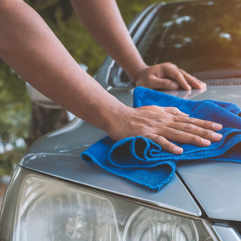 Detail Individual Components With Appropriate Cleaning Products Detail Individual Components With Appropriate Cleaning Products