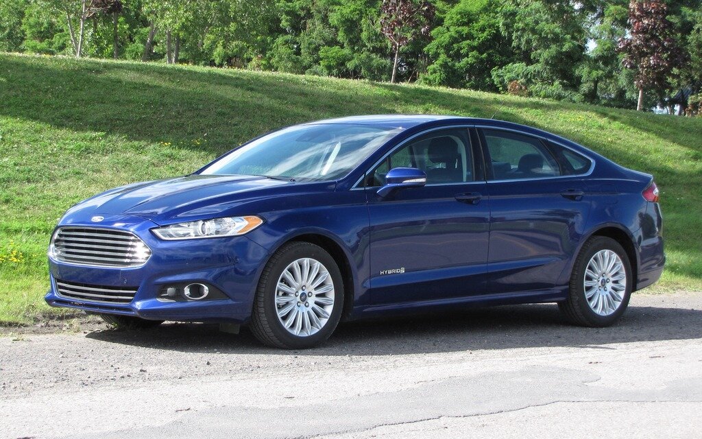 Ford Fusion (2013–2016)
