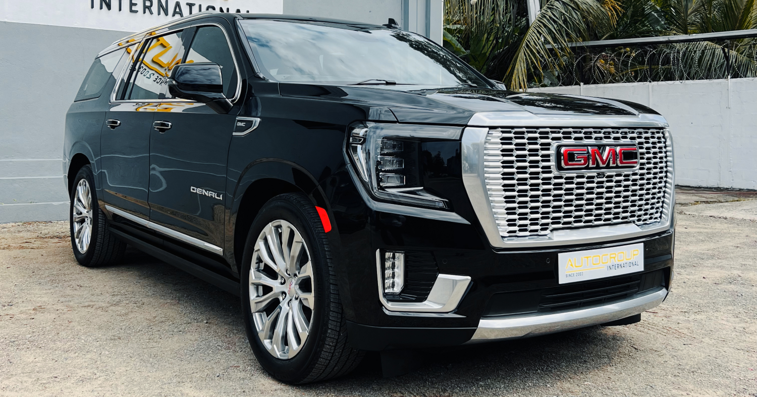 GMC Yukon XL Denali 4WD 6.2L V8 (2024)