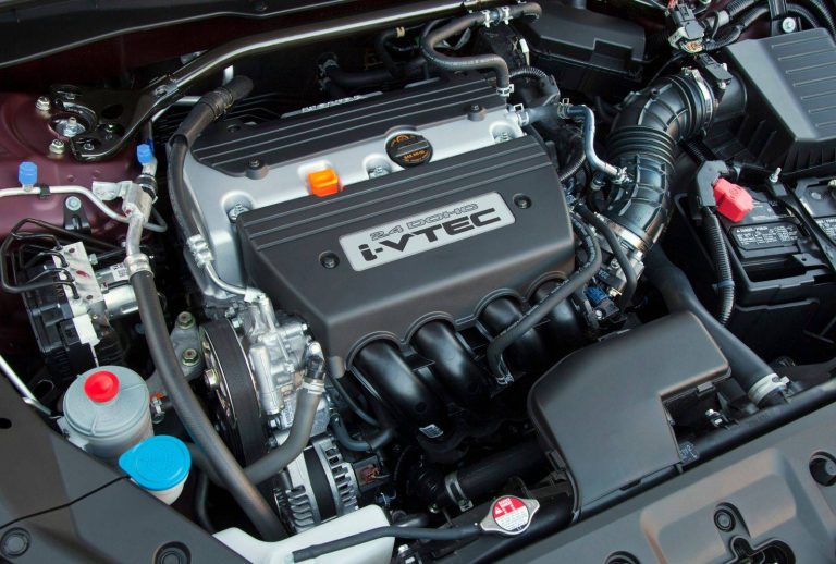 Honda K24A2 2.4 Liter VTEC Inline Four
