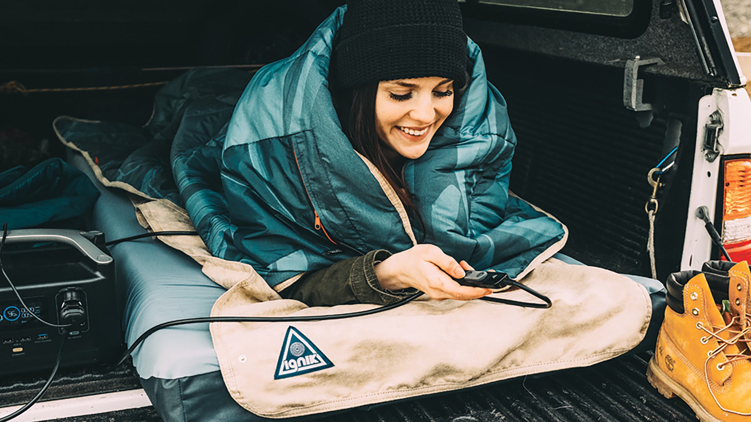 Ignik Topside Heated Blanket