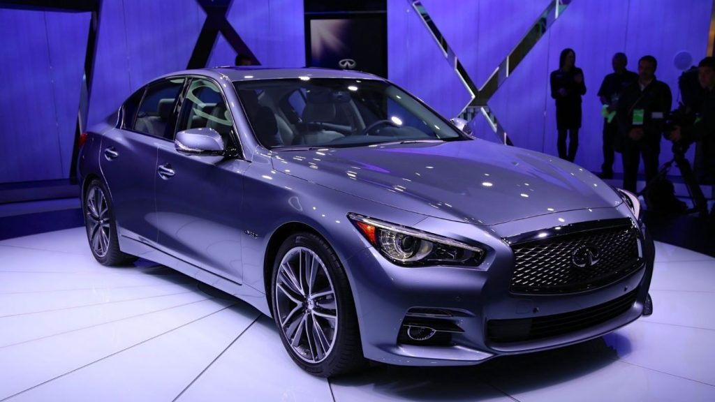 Infiniti Q50 Hybrid