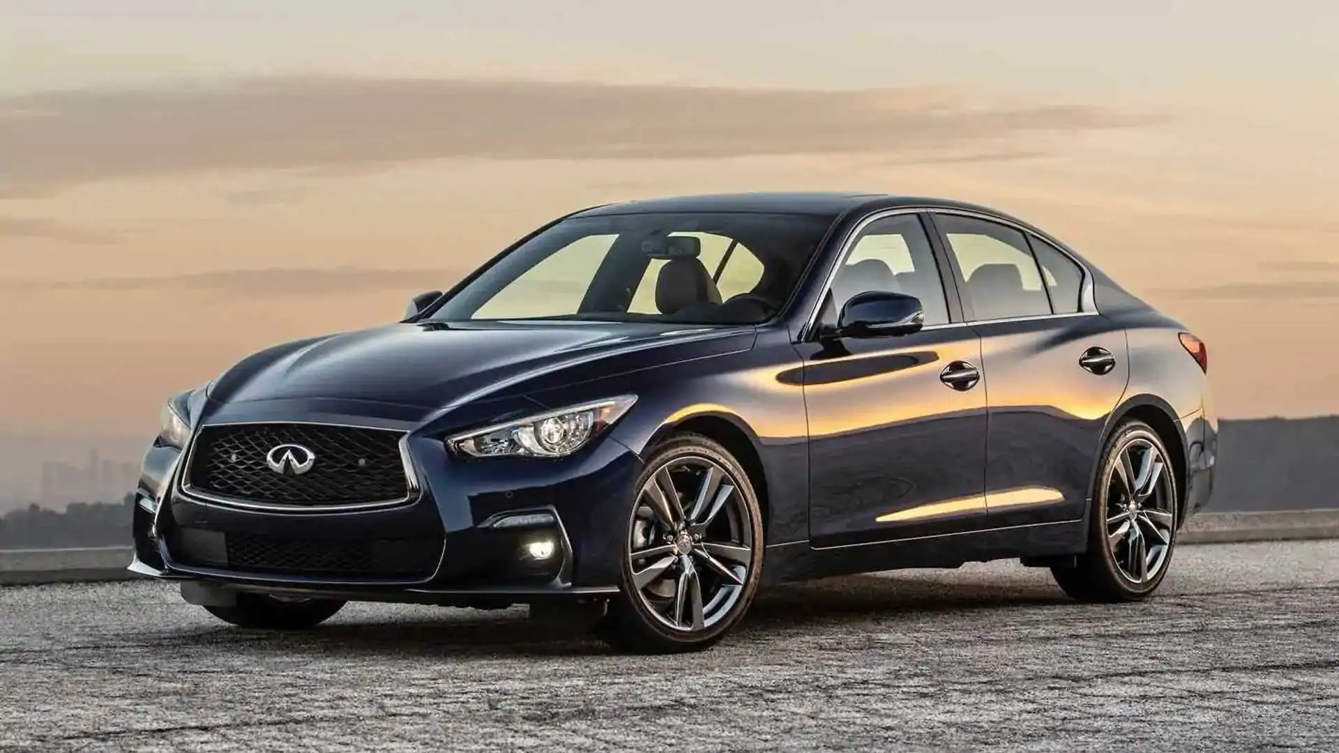 Infiniti Q50