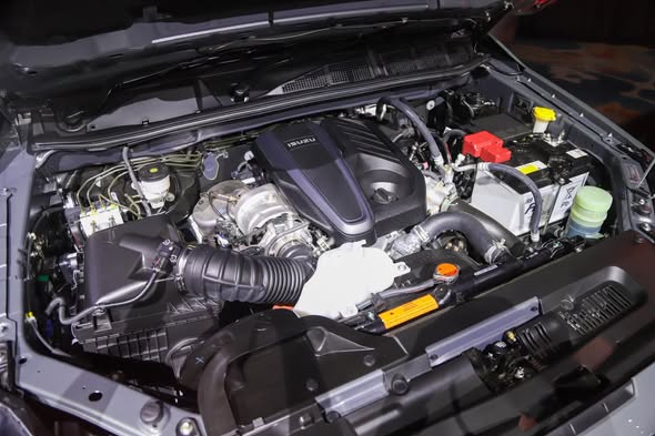 Isuzu 2.2l engine