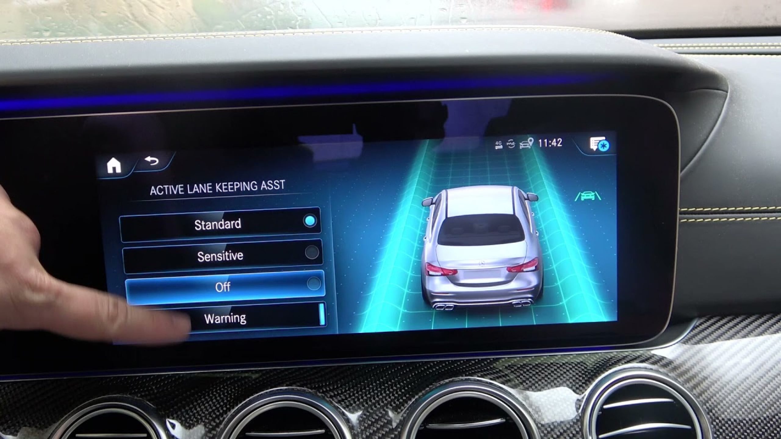 Lane Keeping Assistance