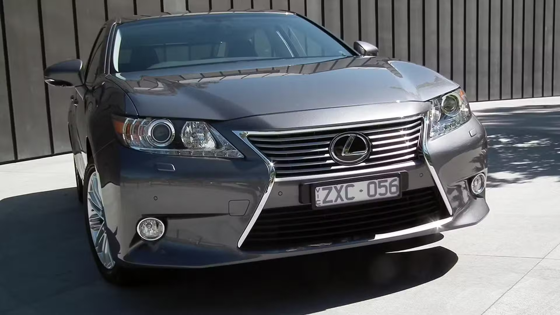 Lexus ES 350 (2013–2018)