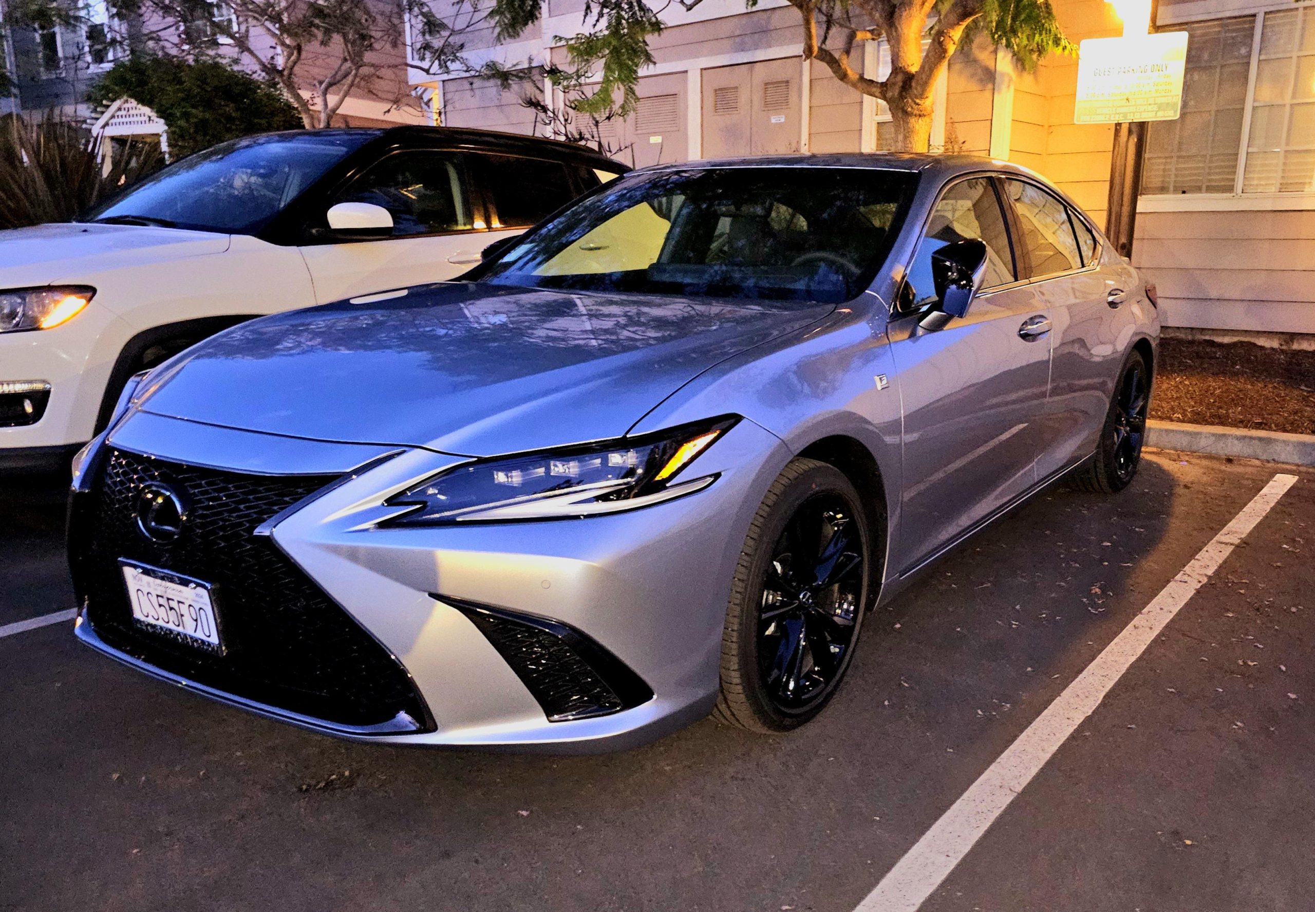 Lexus ES 350 F Sport AWD