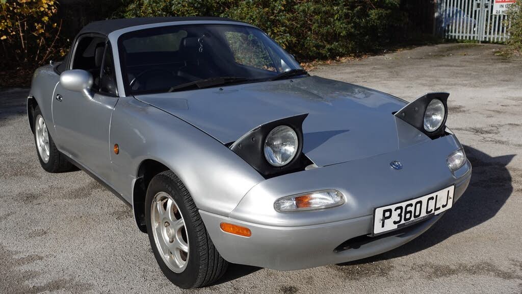 Mazda MX-5 Miata (1990–1997)