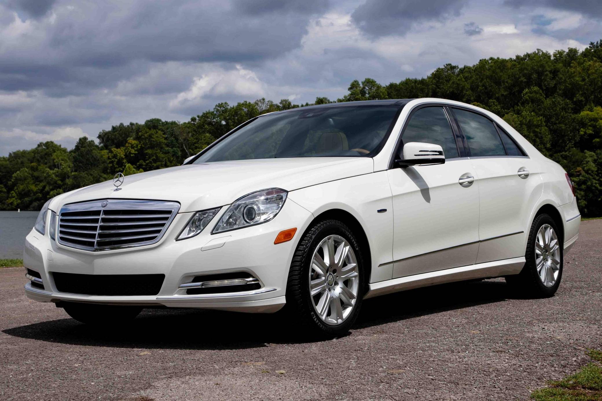 Mercedes-Benz E350 (2012–2016)