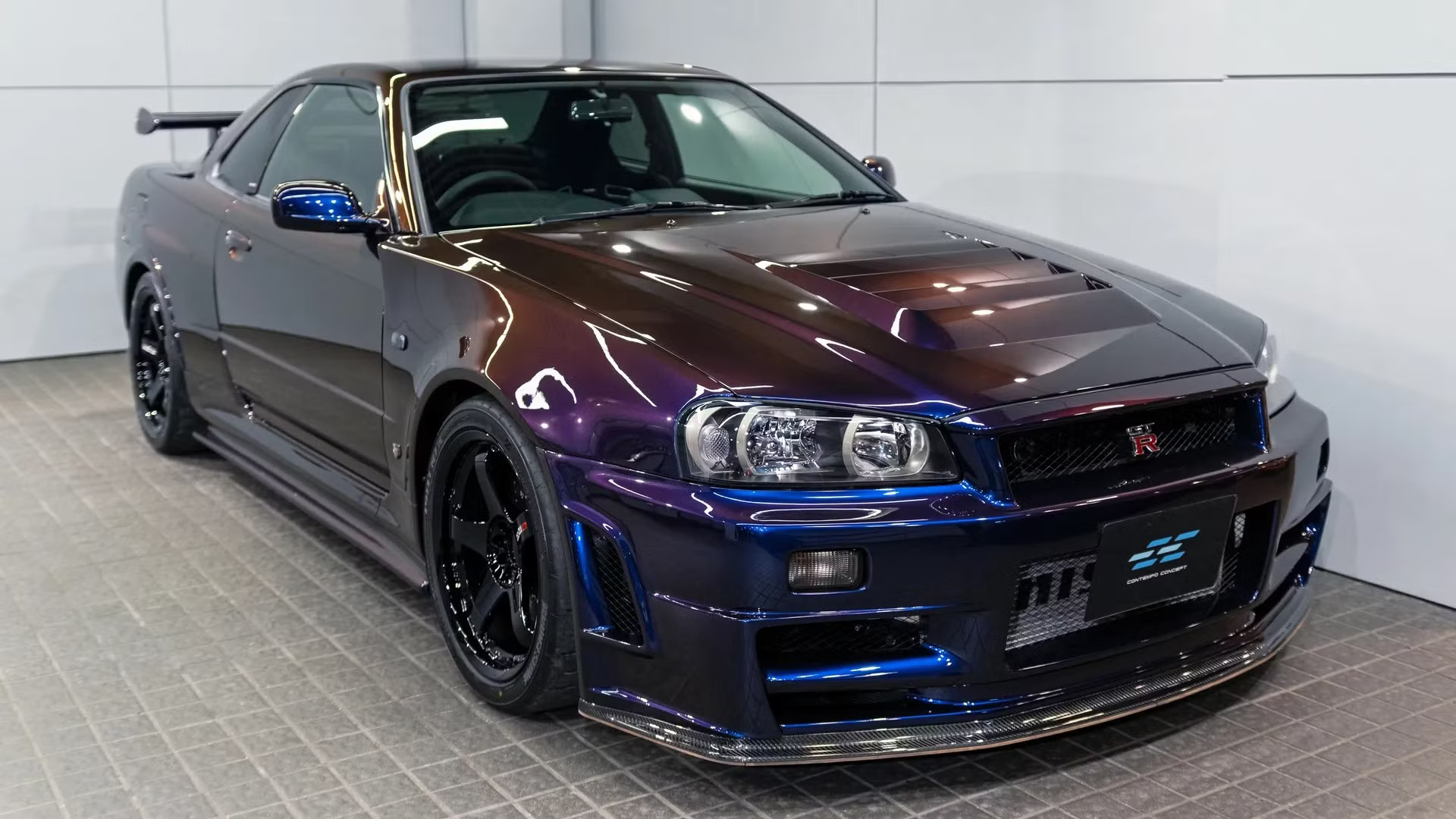 Midnight Purple II (Nissan Skyline GT-R R34)