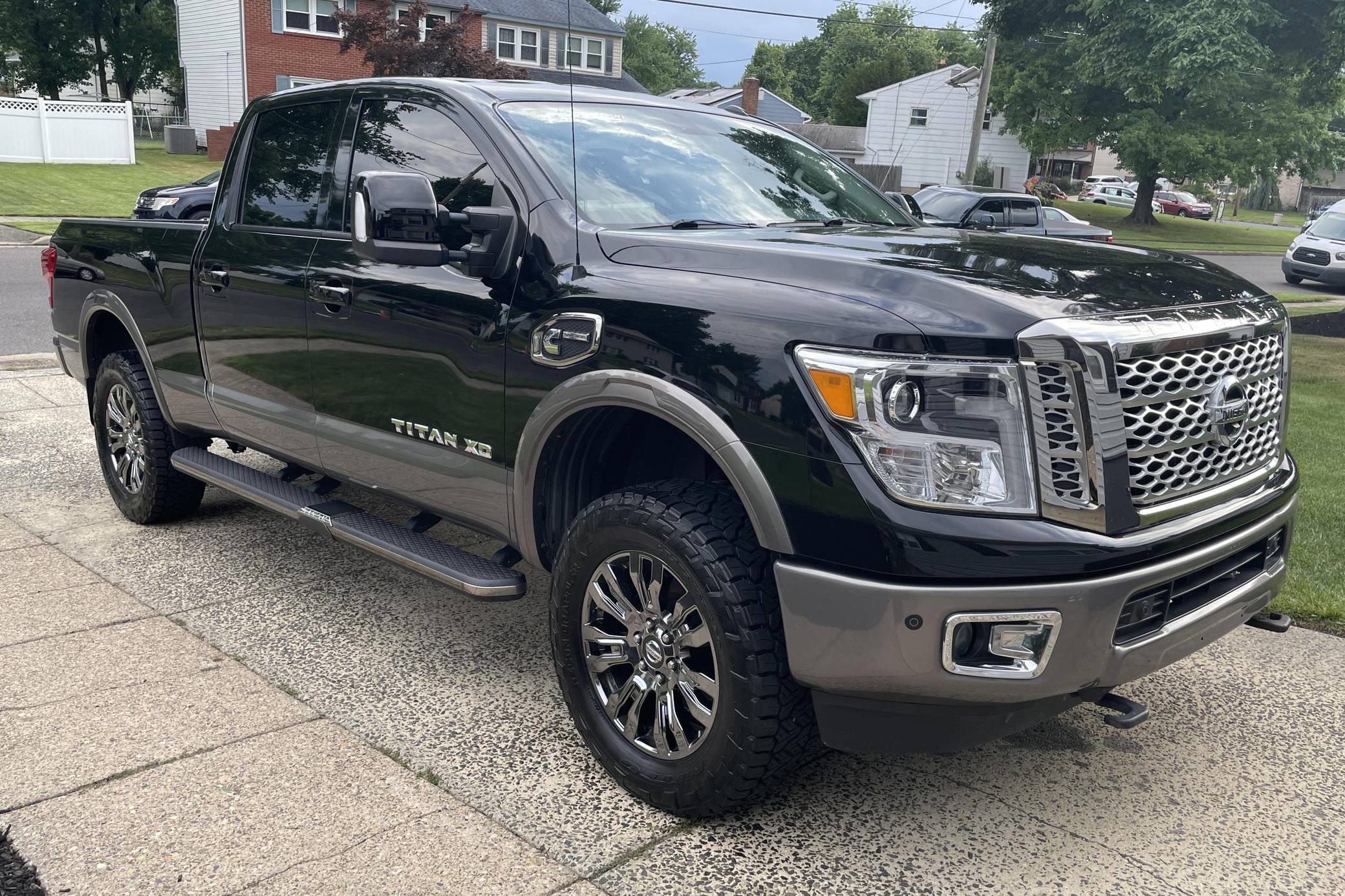 Nissan Titan Platinum Reserve