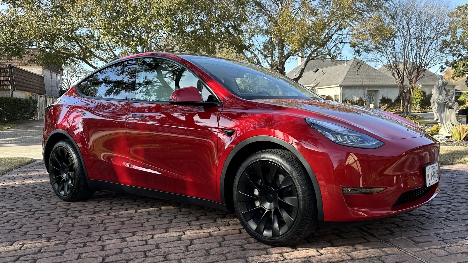 Tesla Model Y Long Range AWD