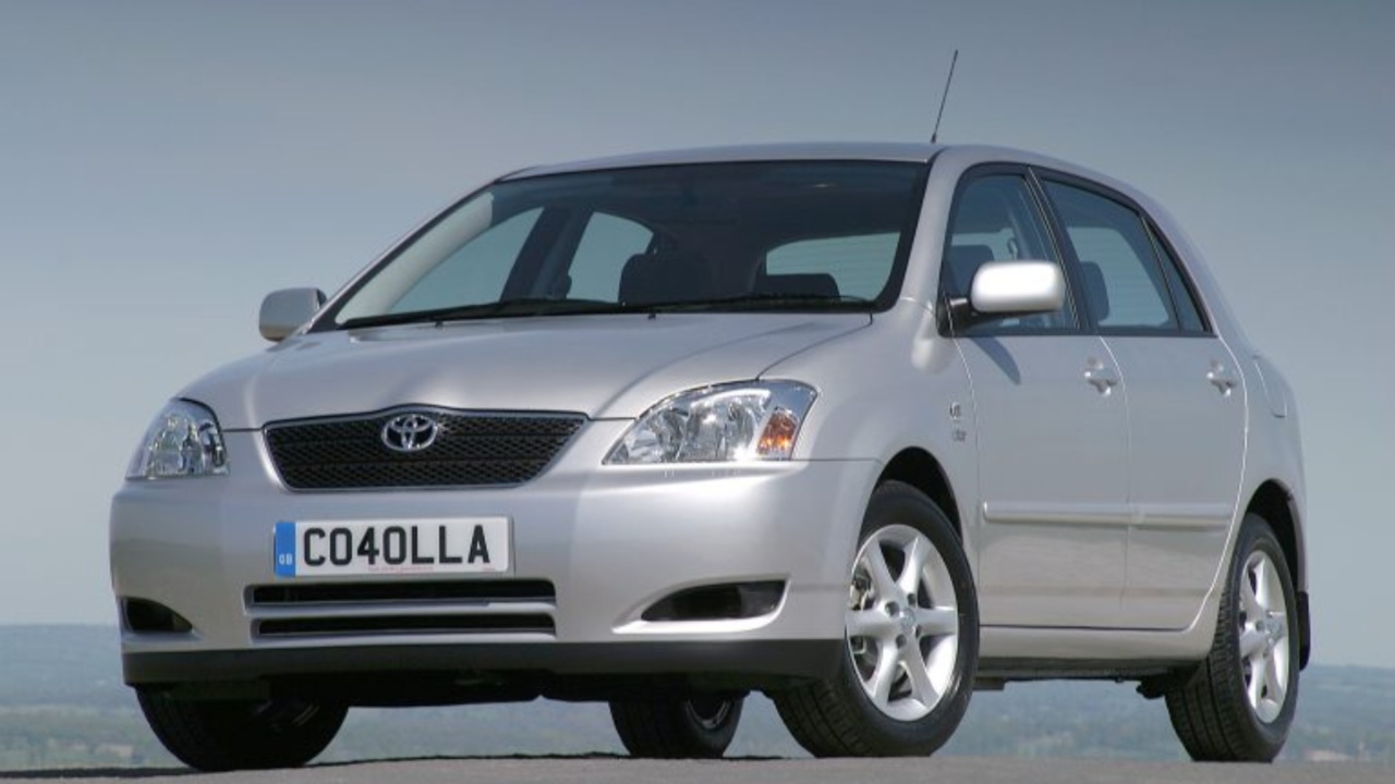 Toyota Corolla (1998–2002)