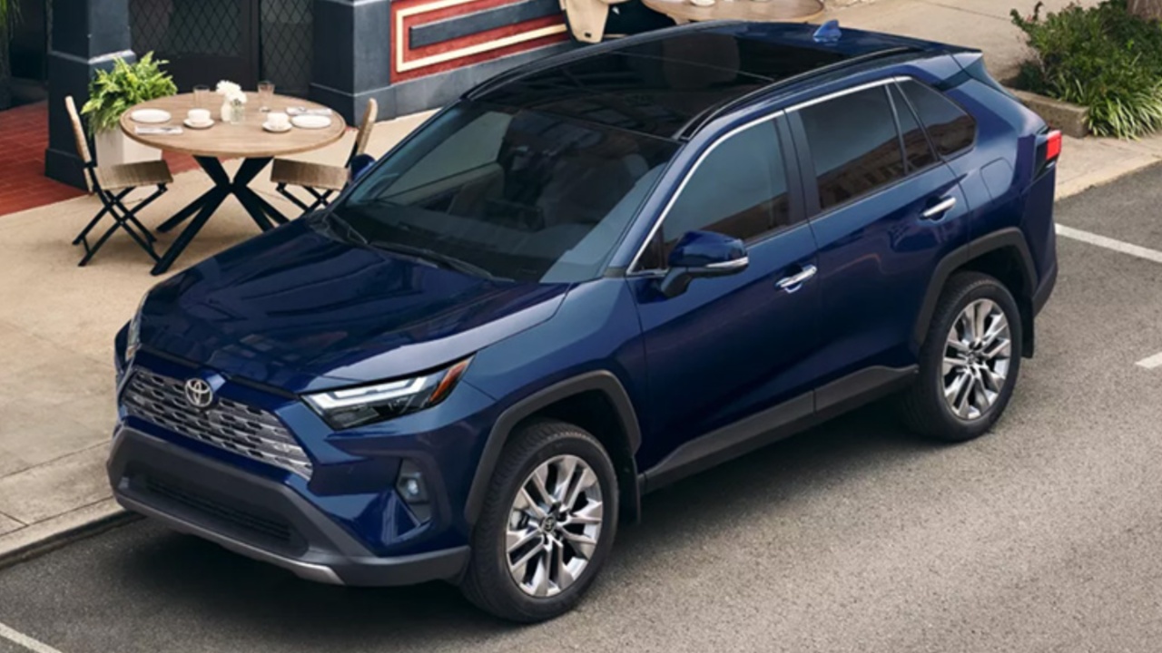 Toyota RAV4 (2025)