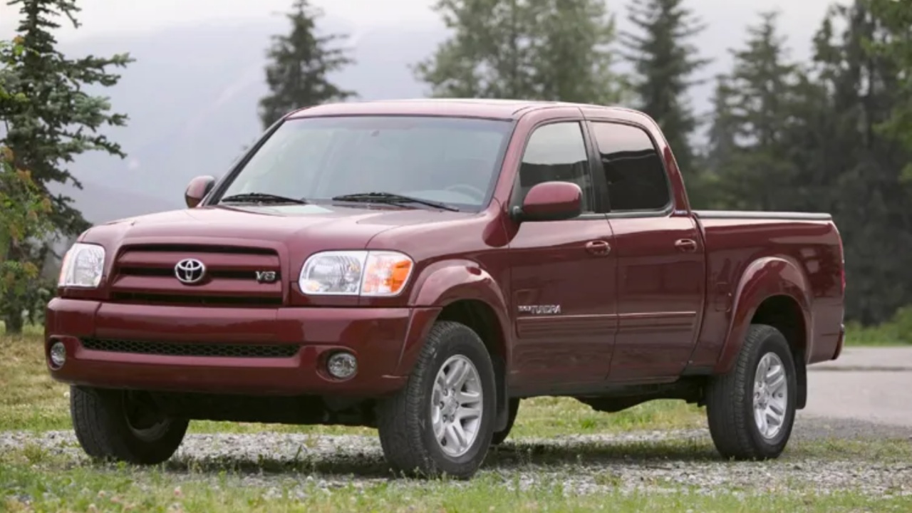 Toyota Tundra (2000–2006)