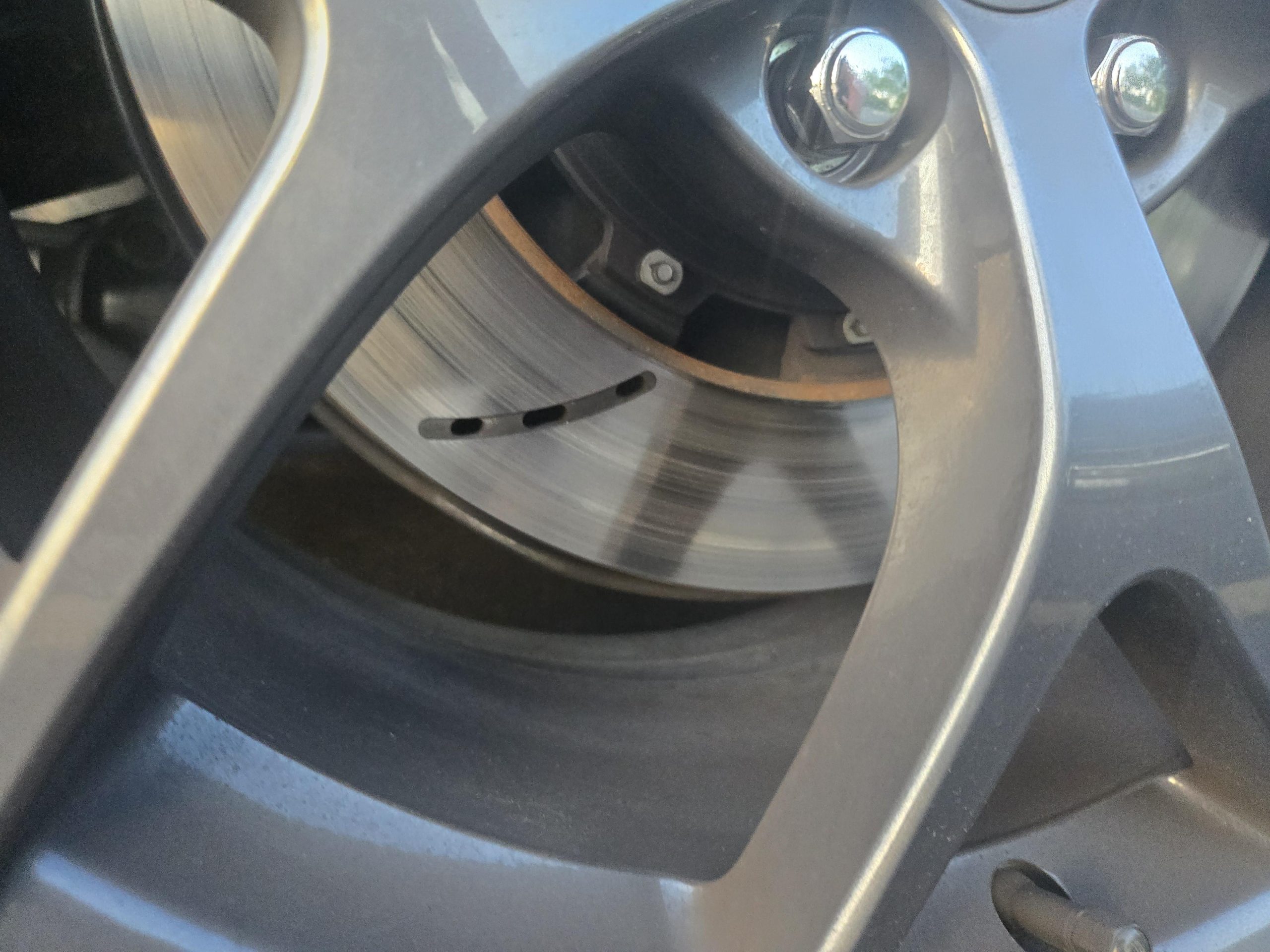 Uneven brake bedding