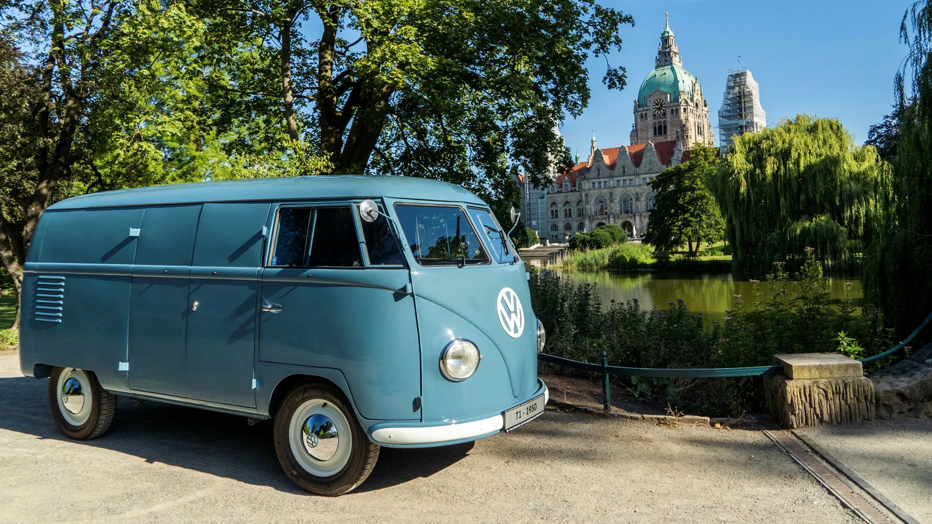 Volkswagen Type 2 Microbus (1950–Present)