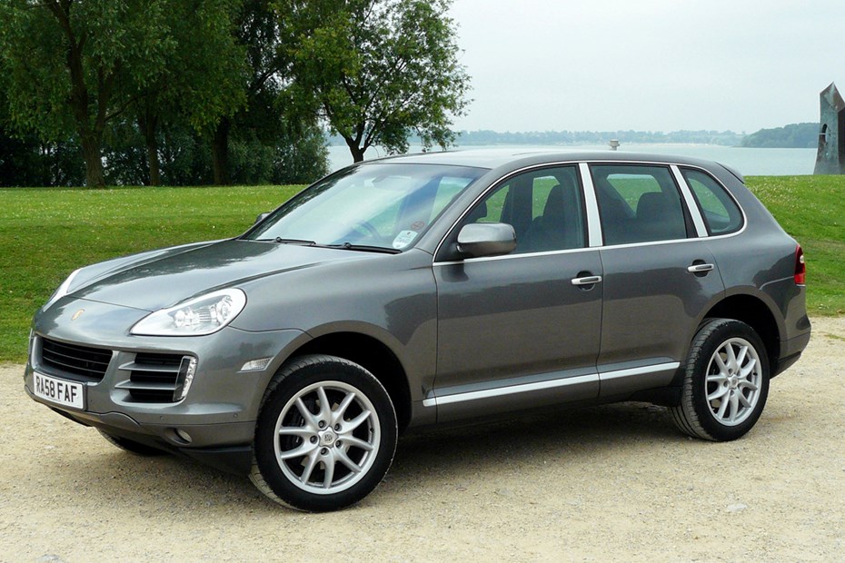 Porsche Cayenne (First Generation, 2003–2010)