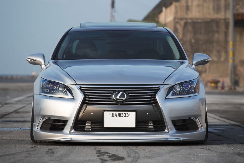 Lexus LS 430