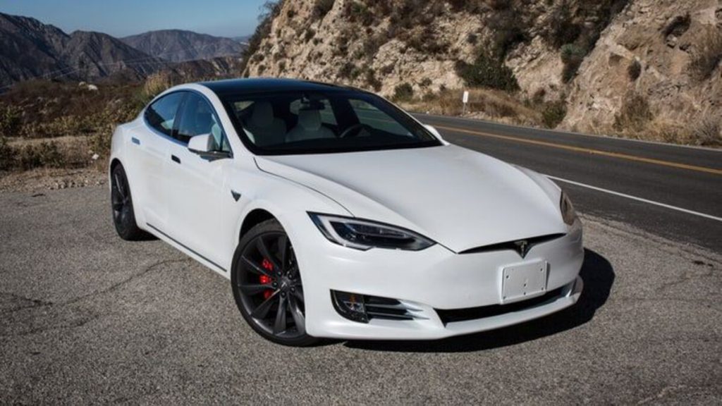 Tesla Model S 