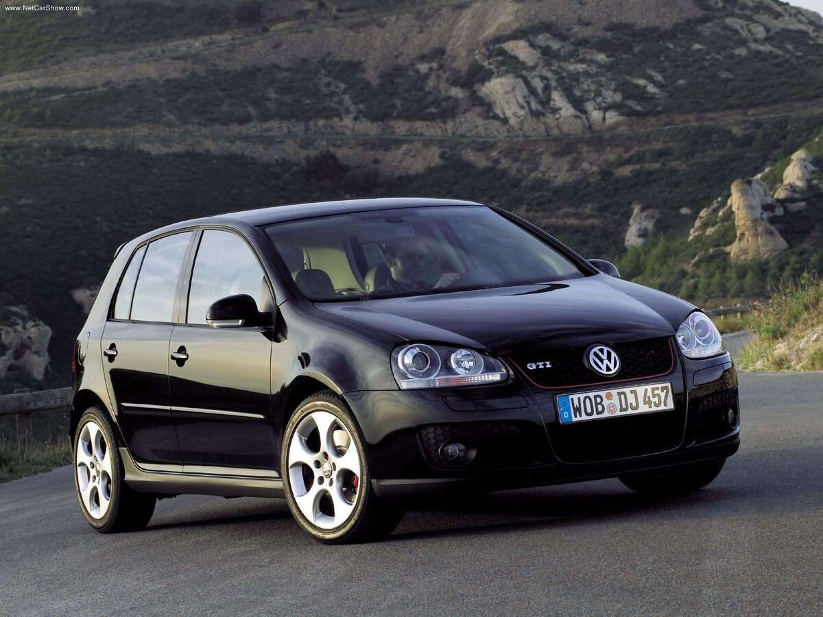  Volkswagen Golf GTI (Mk5)
