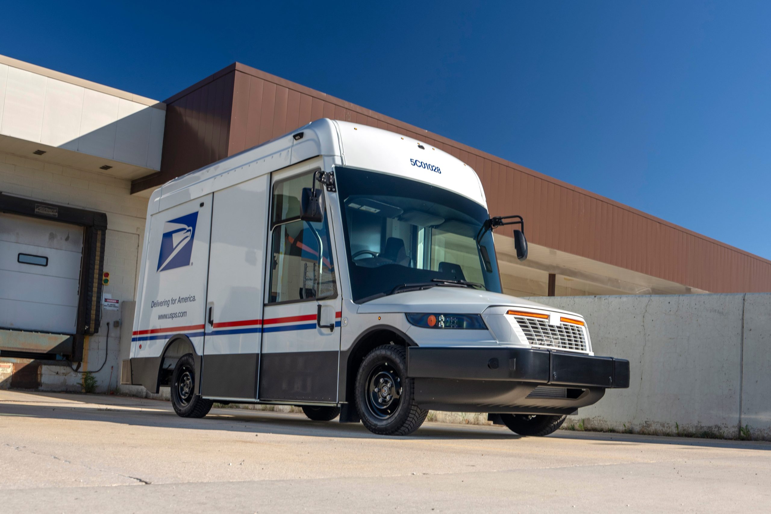 Oshkosh NGDV (Next Generation Delivery Vehicle) Oshkosh NGDV (Next Generation Delivery Vehicle)