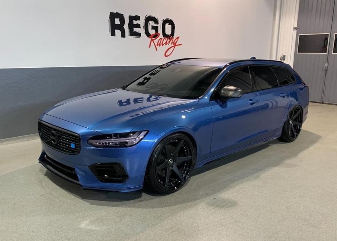 Volvo V90 T8 Polestar Engineered