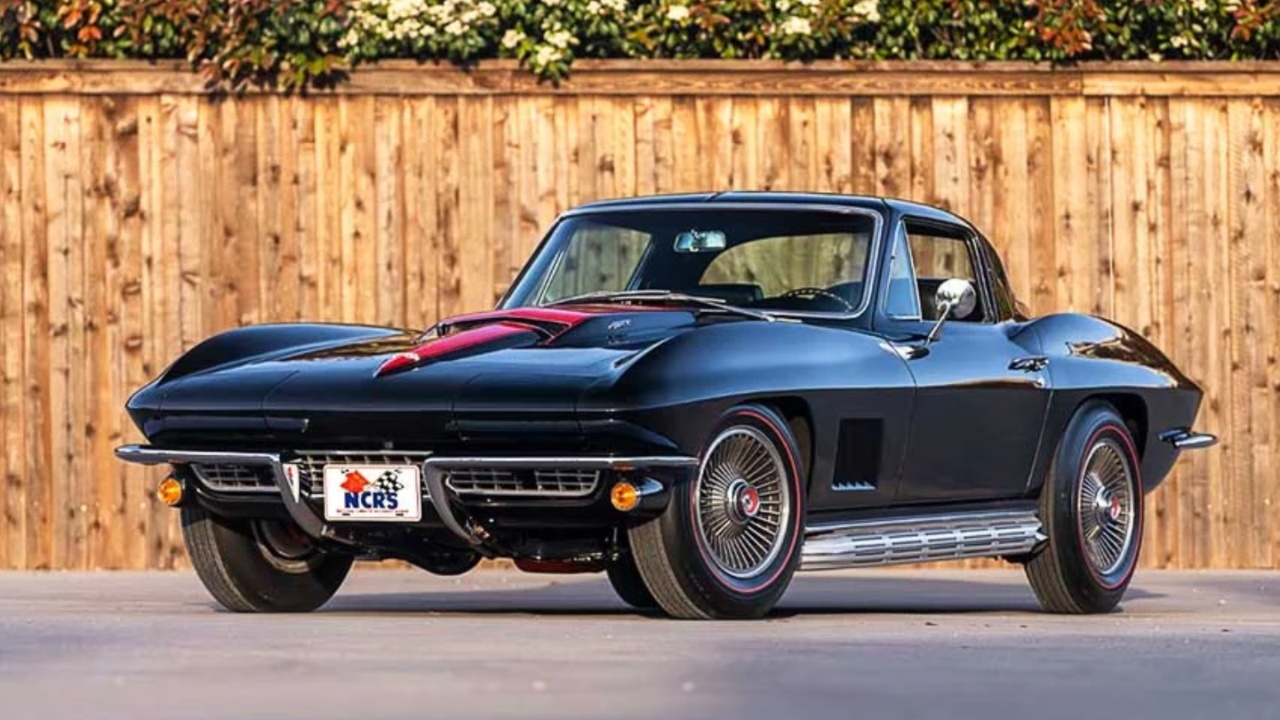 1967 Chevrolet Corvette Sting Ray (C2)