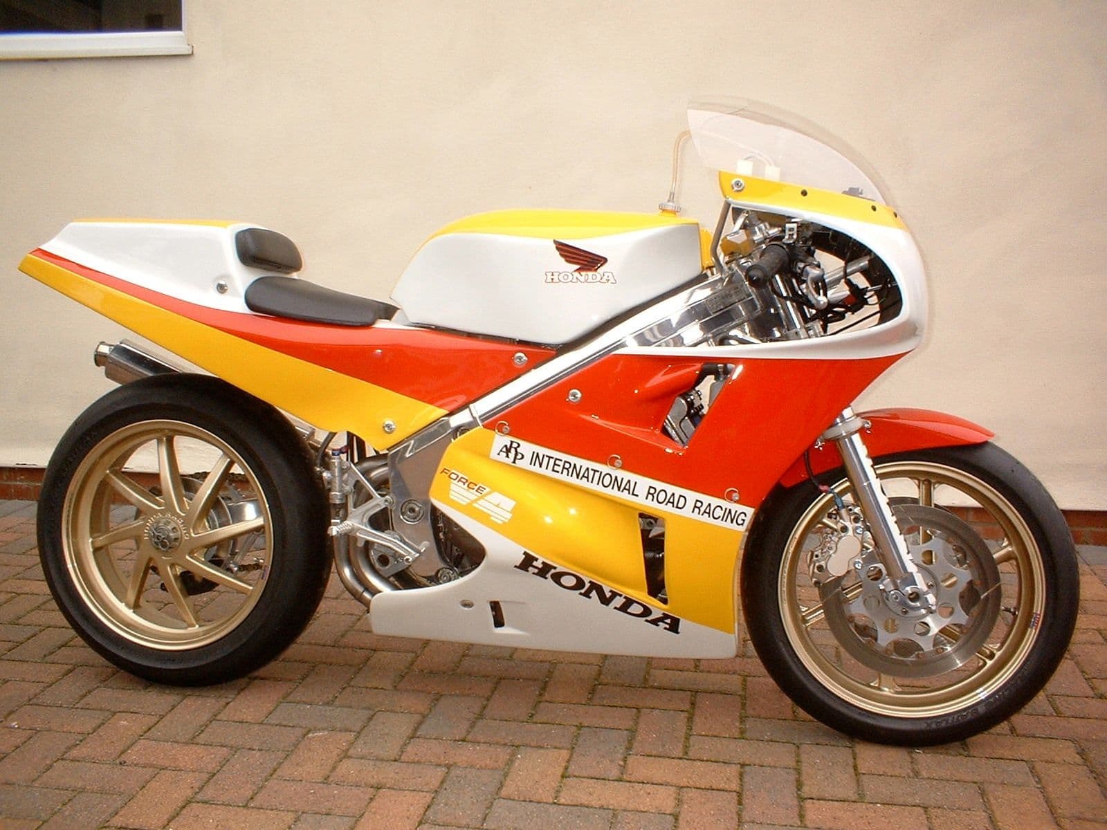 1989 Honda RC30 VFR750R