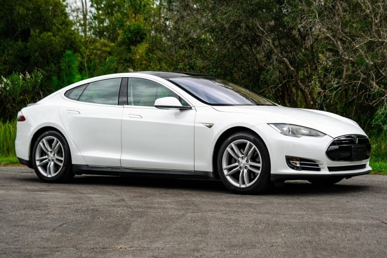 2012 Tesla Model S