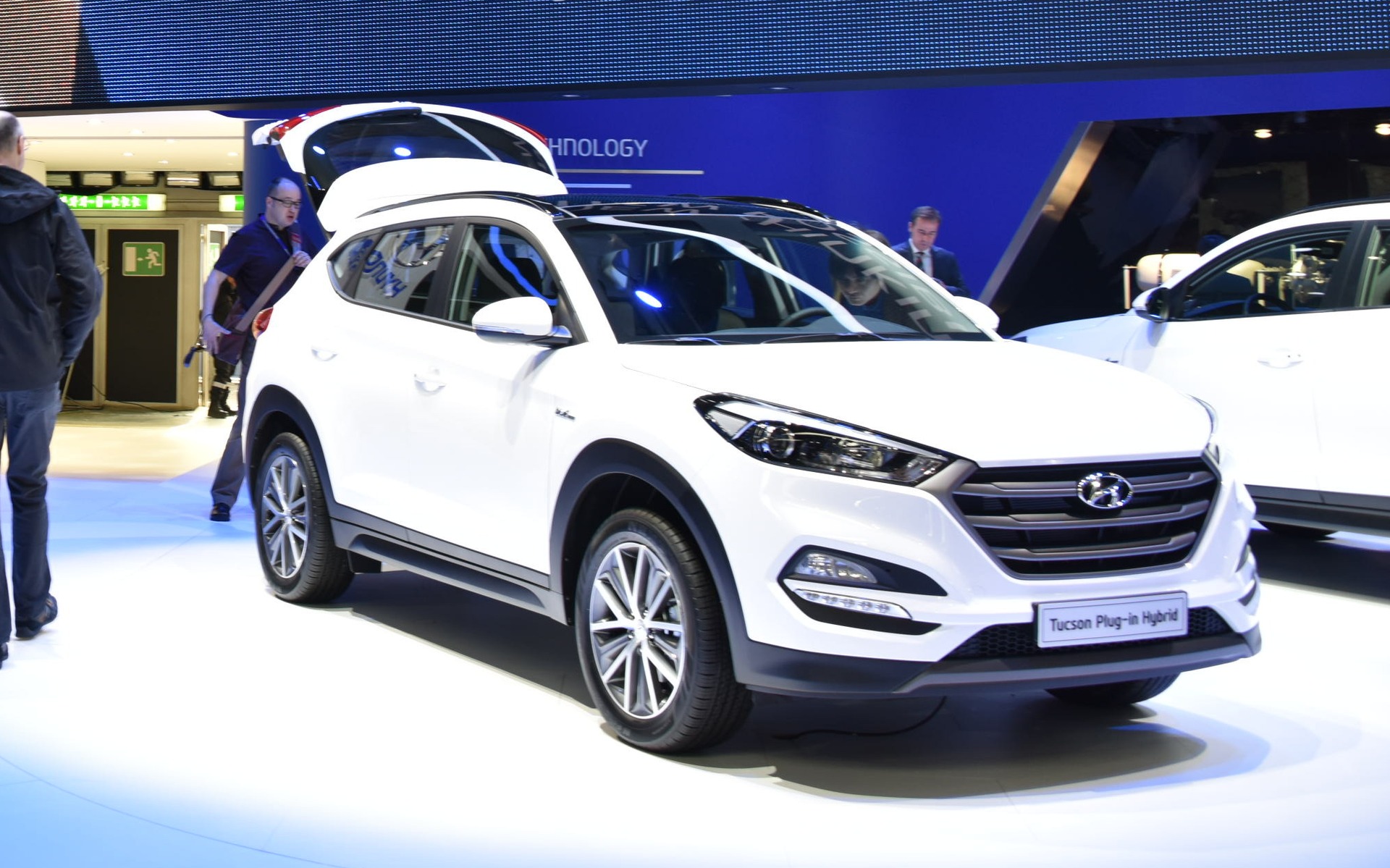 2013–2016 Hyundai Tucson Hybrid