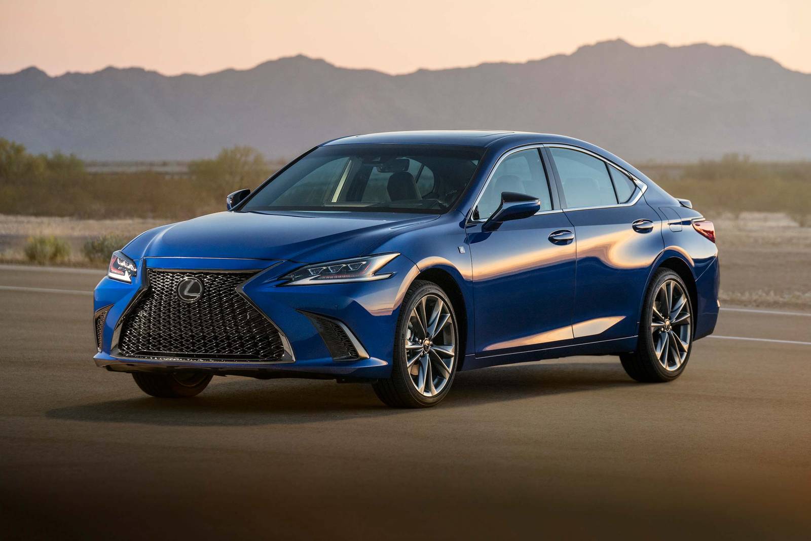 2019 Lexus ES 350 FWD