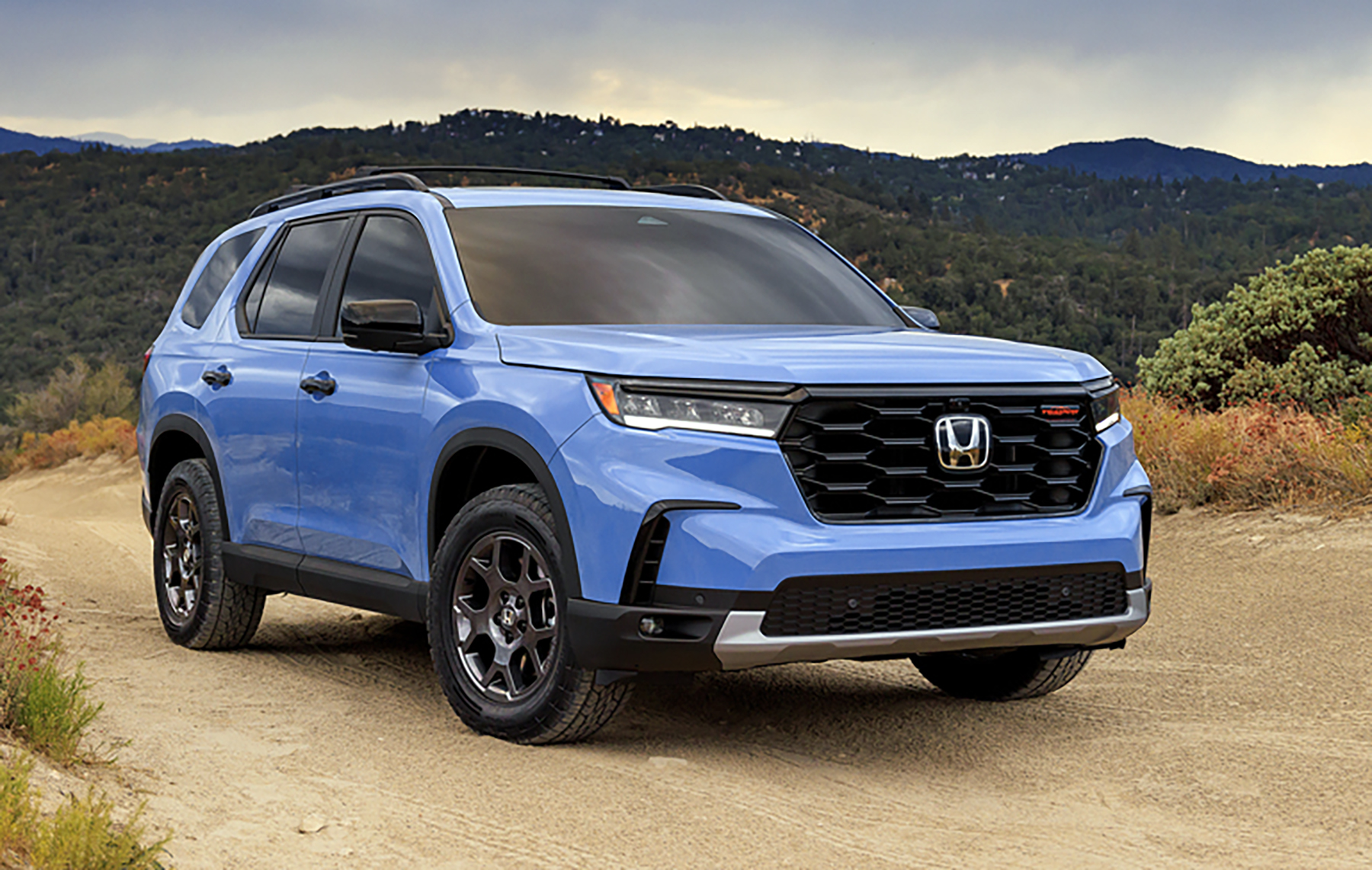 2023 Honda Pilot TrailSport AWD