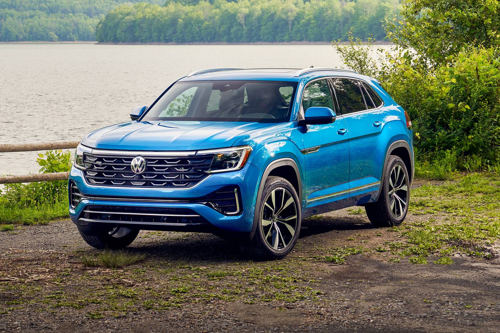 2024 Volkswagen Atlas SE With Technology 4Motion AWD