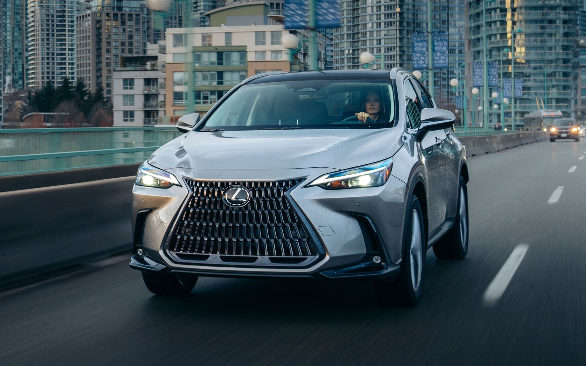 2025 Lexus NX 350h Luxury AWD 2025 Lexus NX 350h Luxury AWD