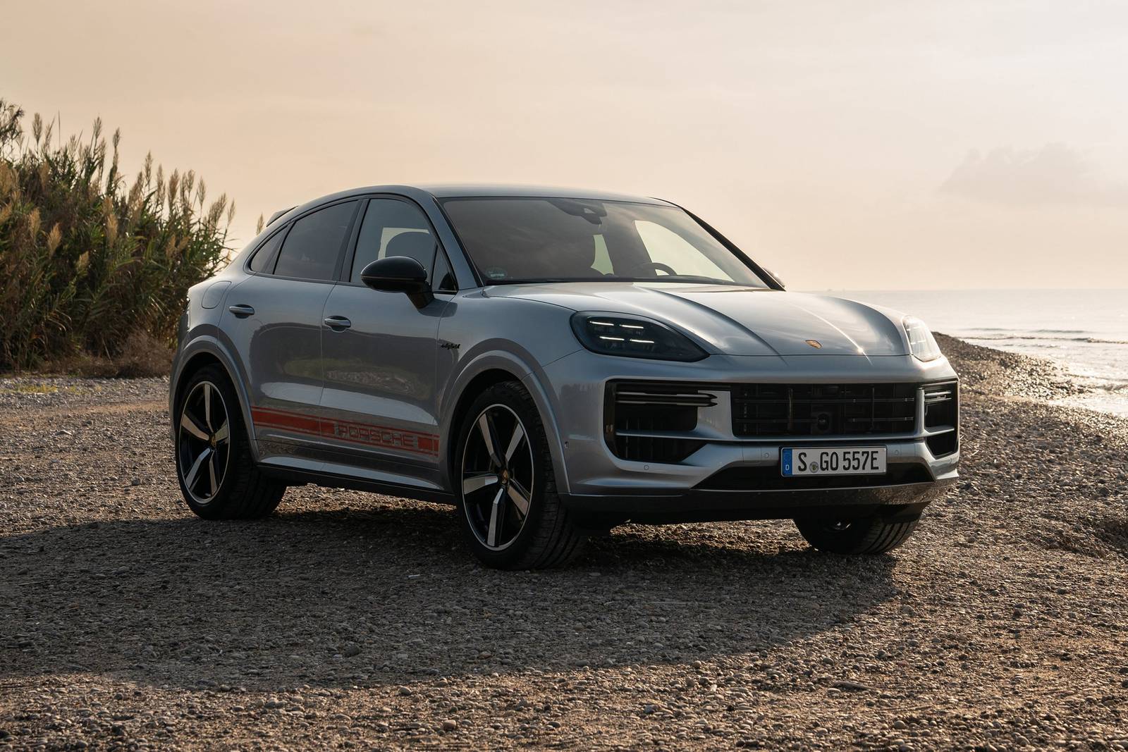 2025 Porsche Cayenne S Coupe AWD