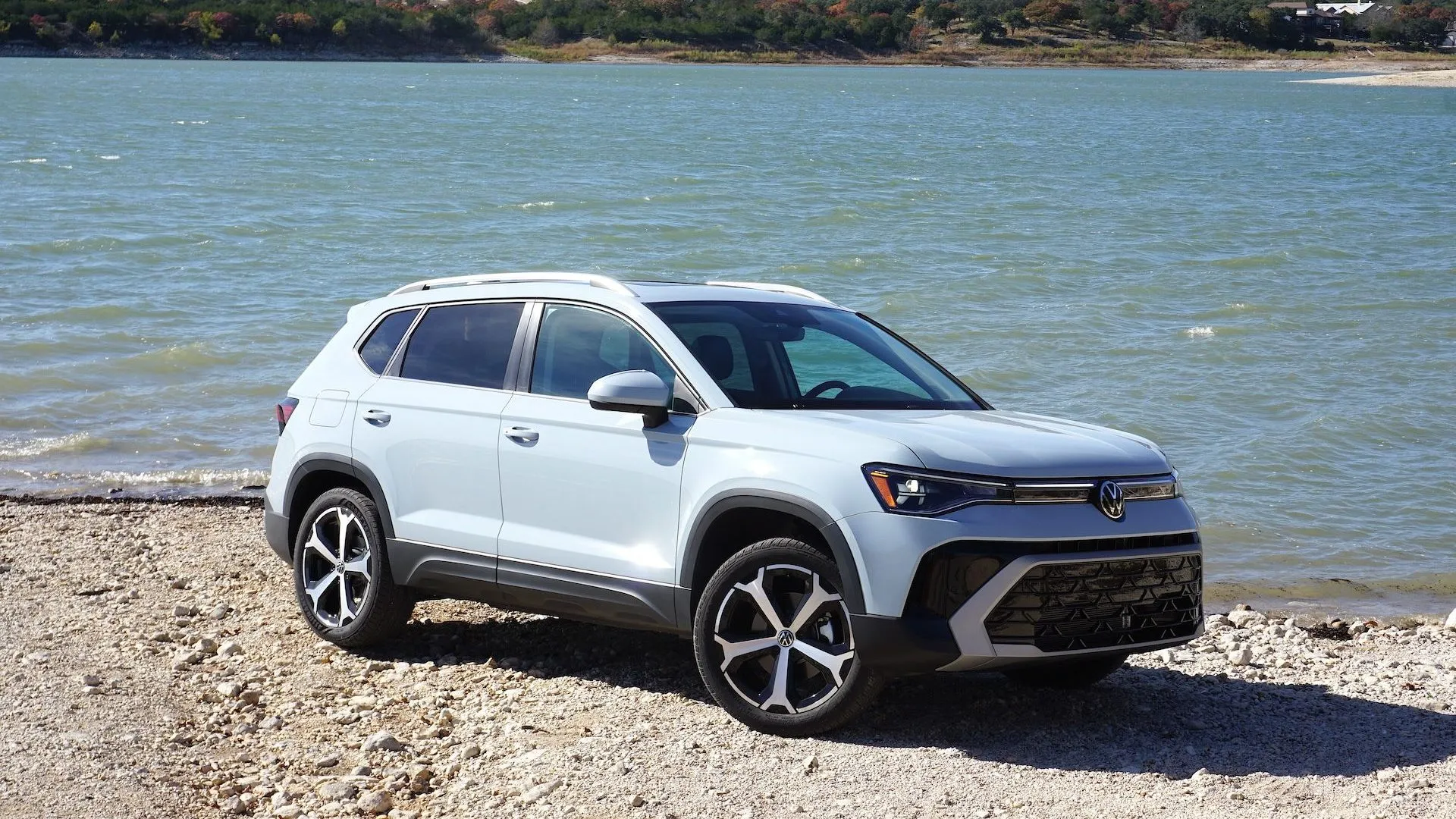 2025 Volkswagen Taos
