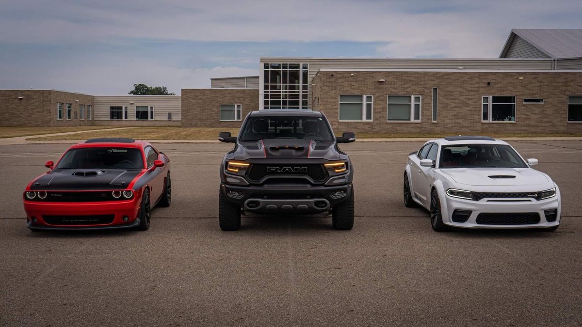 American Car Companies Worked Together to Survive