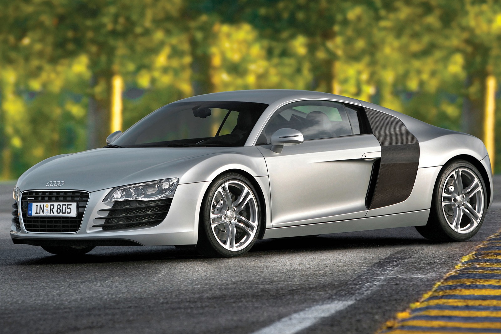 Audi R8 V8 Coupe Audi R8 V8 Coupe