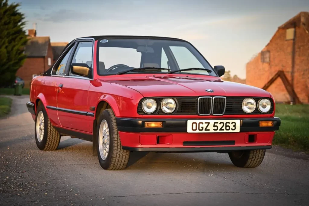 BMW E30 318i BMW E30 318i