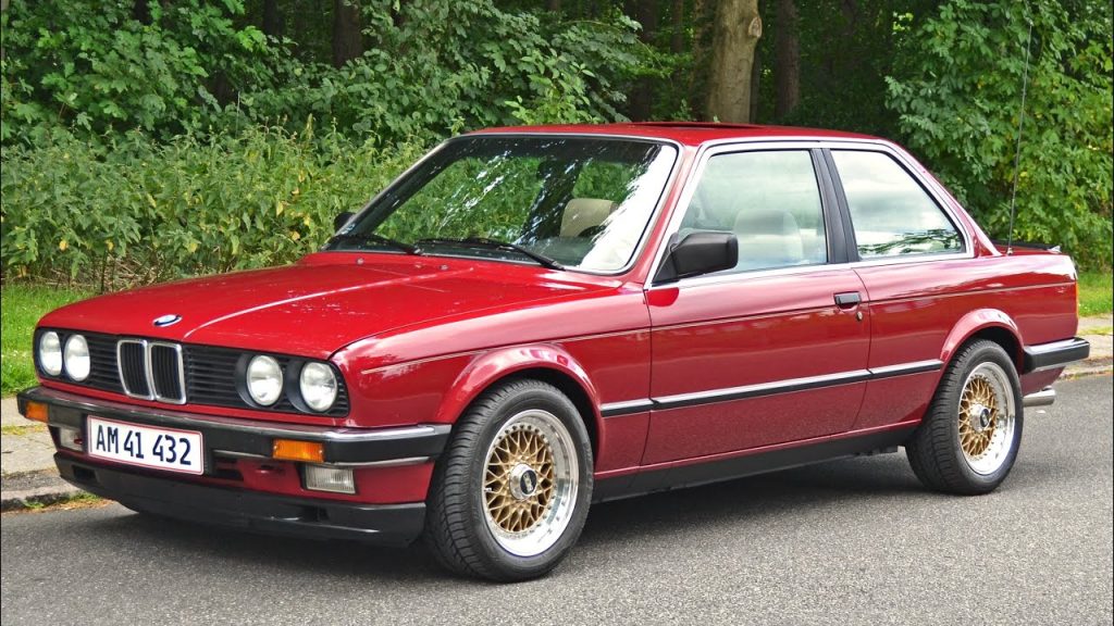 BMW E30 325e BMW E30 325e