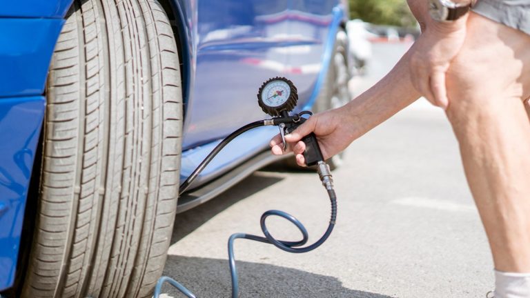 Checking air pressure for tires