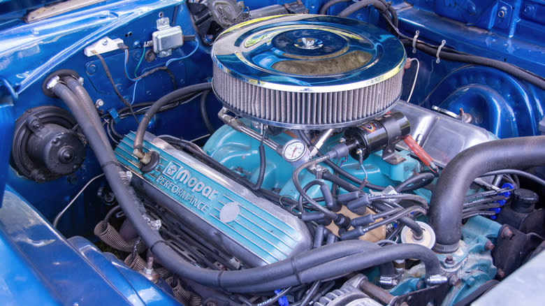 Chrysler 383 Magnum
