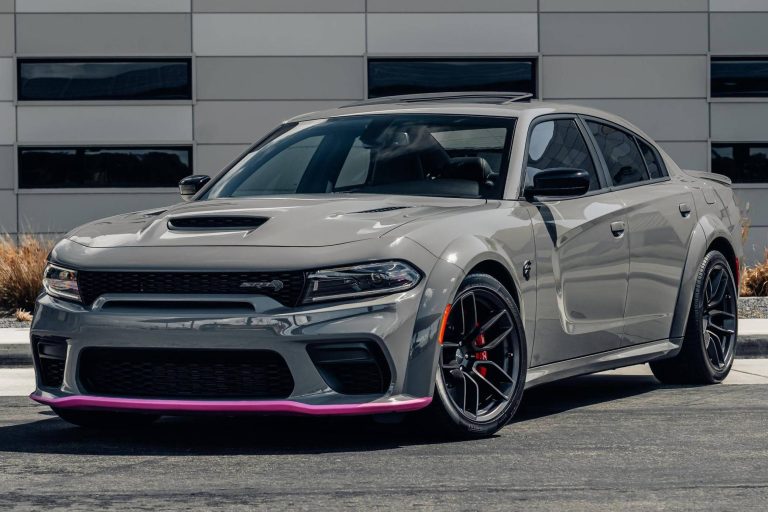 Dodge Charger SRT Hellcat Jailbreak Widebody Sedan