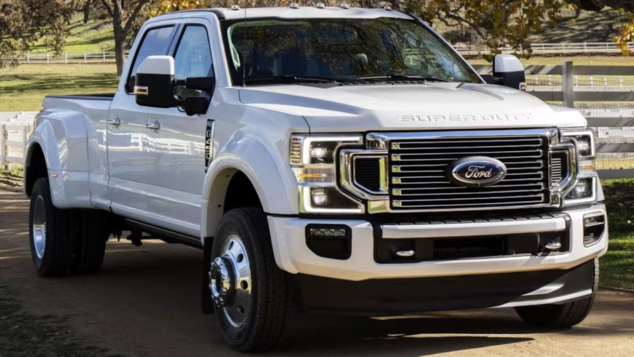 Ford F 450 Super Duty Dually truck