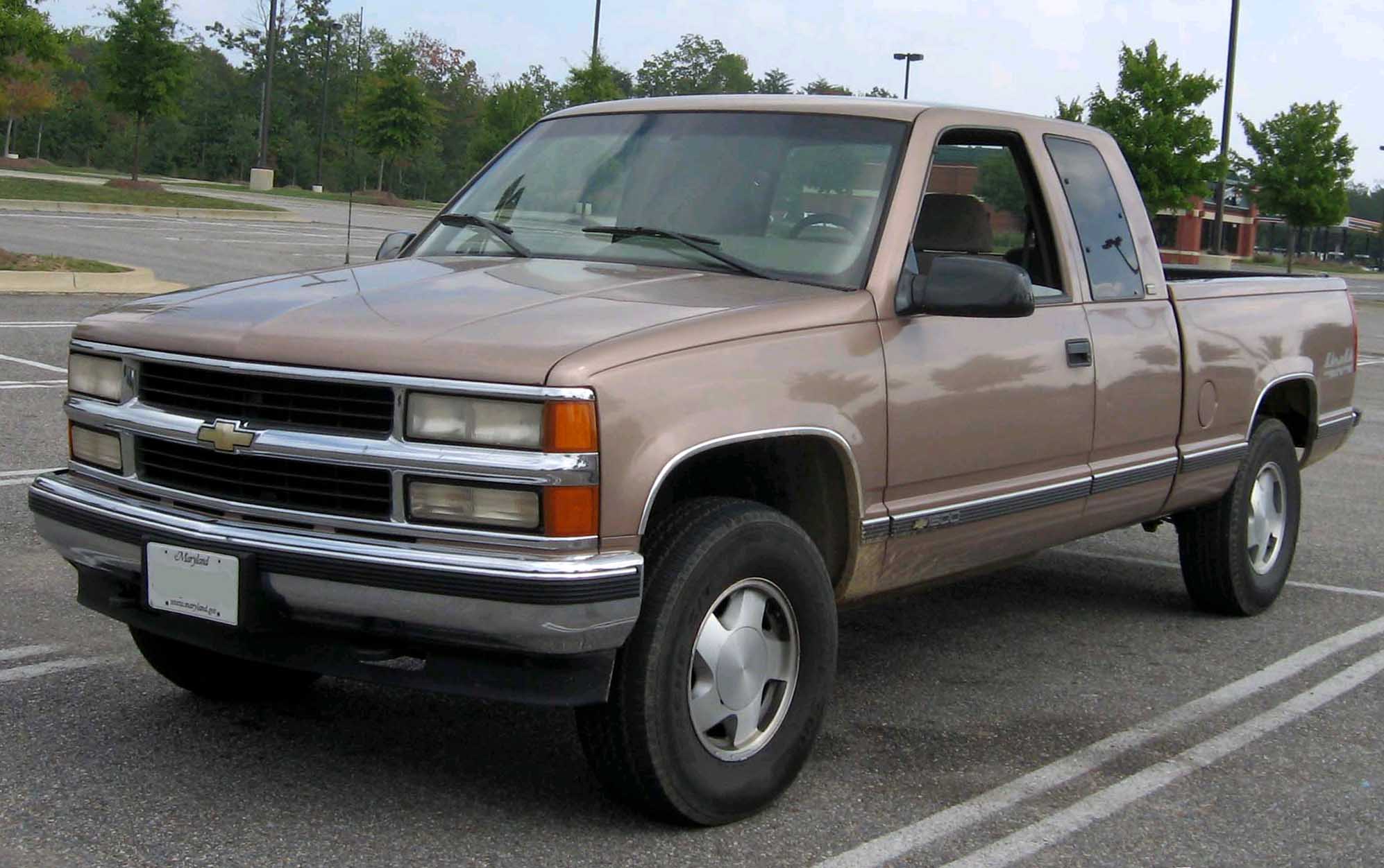 GMC Sierra 1500 Classic With the Vortec 4200 Inline Six