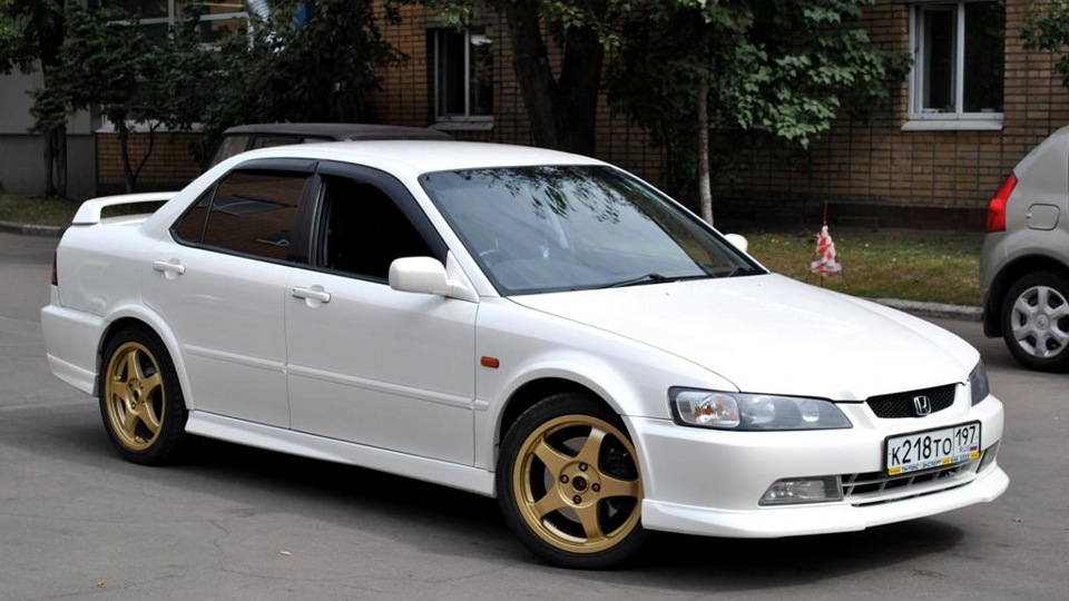 Honda Accord SiR T
