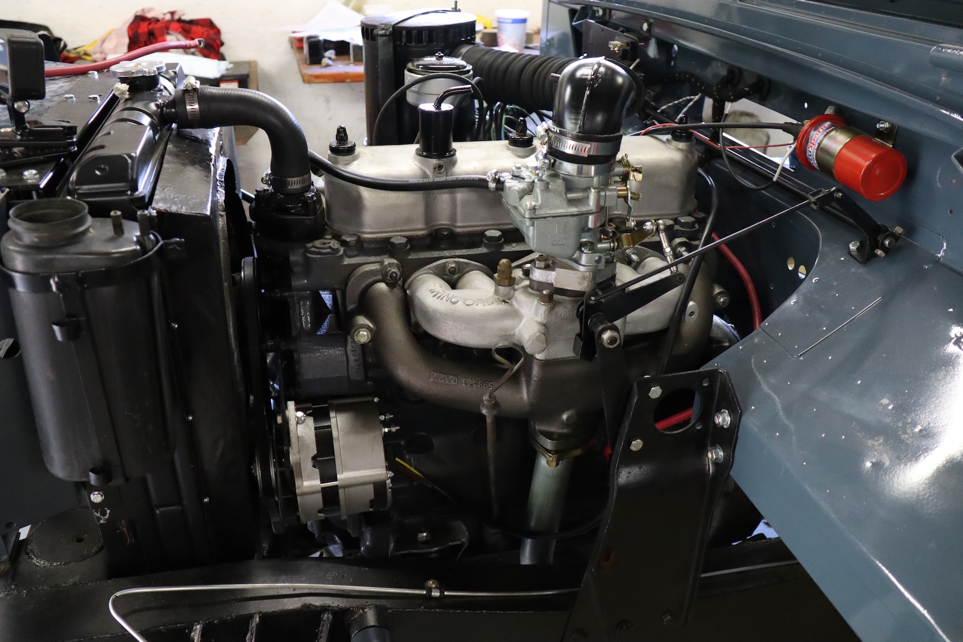 Land Rover 2.25 Liter Petrol Inline Four